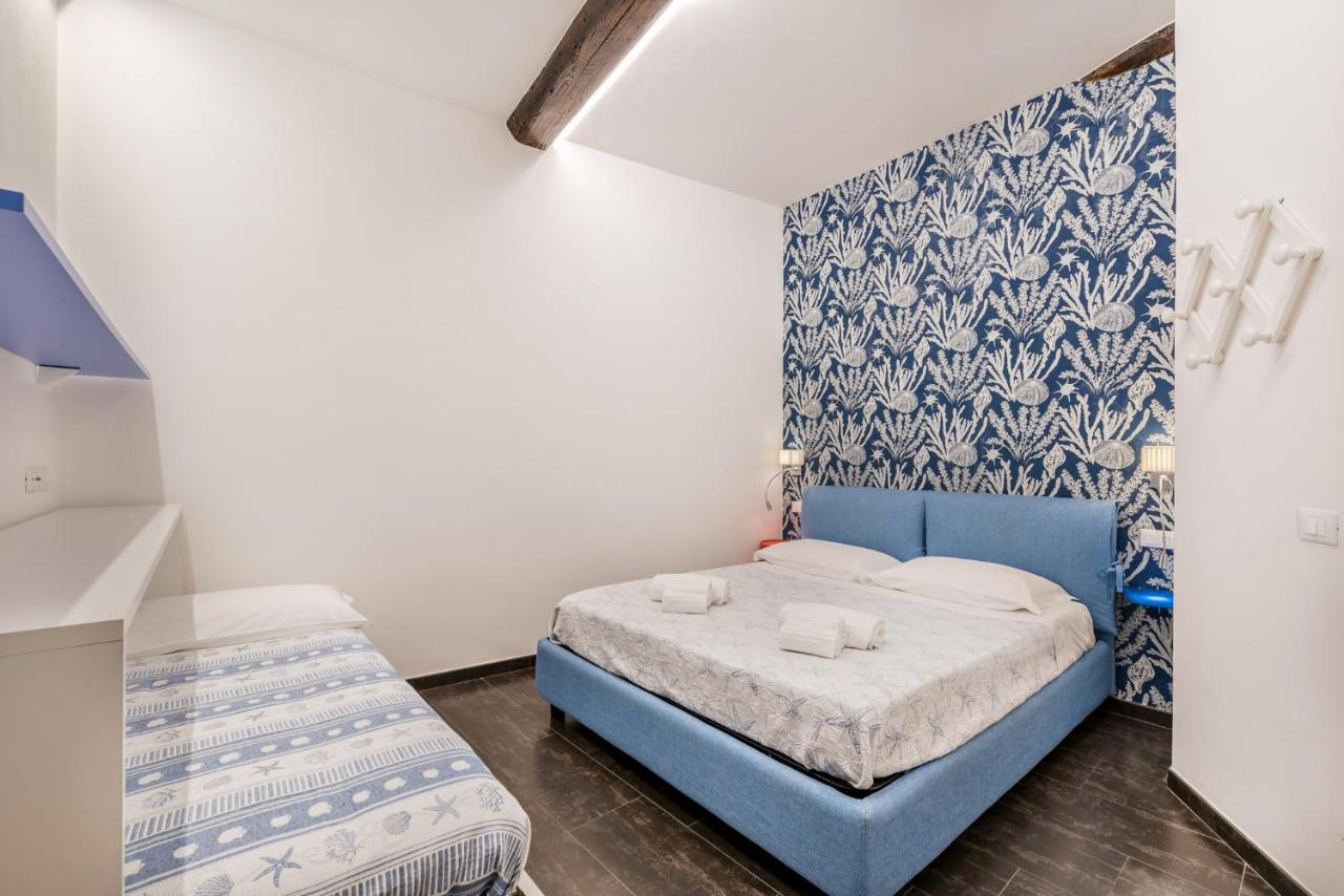 Blu Mare Apartment เวอนาซซา ภายนอก รูปภาพ
